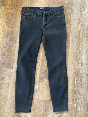 GAP Women's Black Skinny Jeans